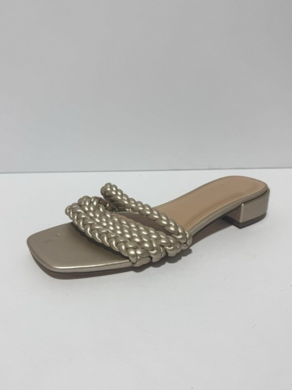 Cushionaire Womens Neary Sandals Size 9M